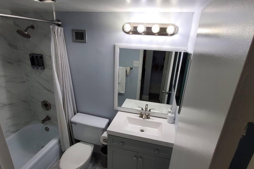 Fully Furnished, Beautiful, Spacious Two Bedroom Condo Lauderhill Exterior foto
